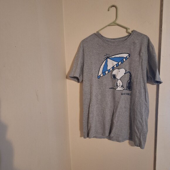snoopy beach vibes tshirt - Picture 1 of 9